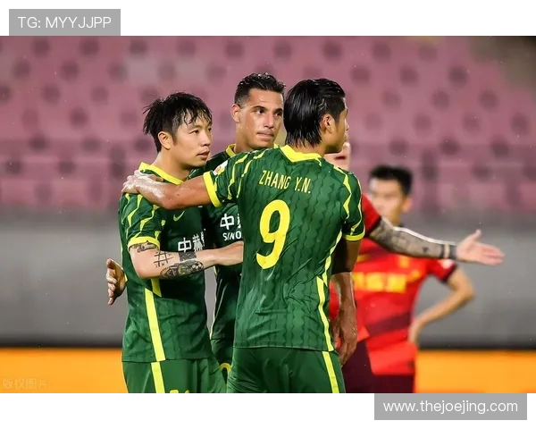 费兰·门迪近期防守表现稳健,助力球队防线提升 费兰·门迪近期防守表现稳健,助力球队防线提升